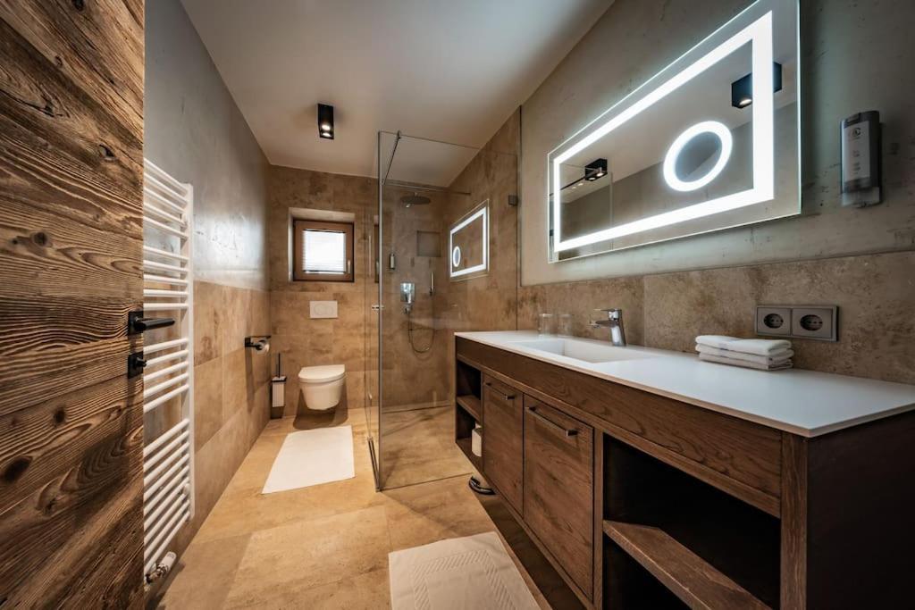 Cozy Loft In The Alps Of Zillertal Apartment Schwendau Ngoại thất bức ảnh